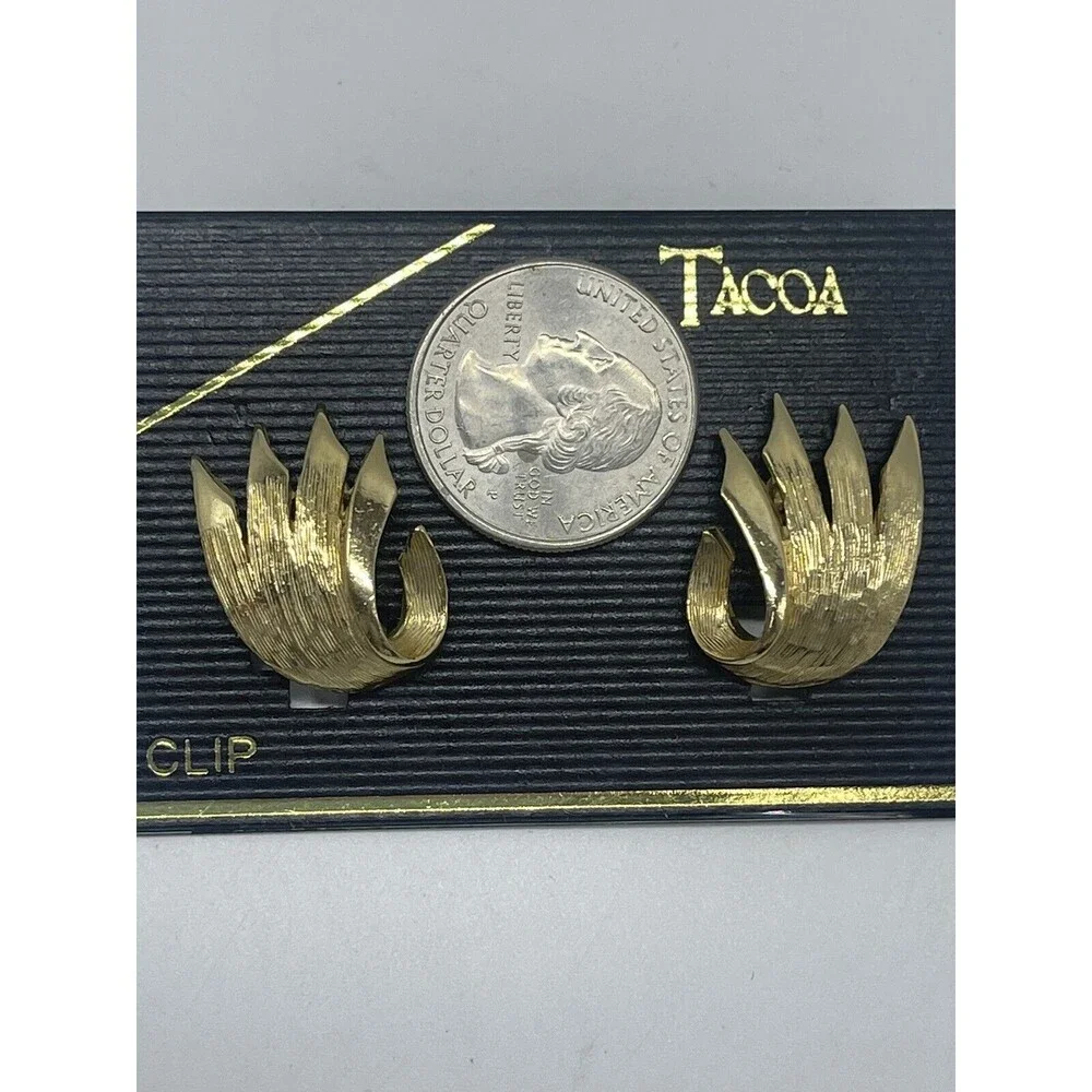 Vintage Tacoa Gold Tone Clip Earrings New